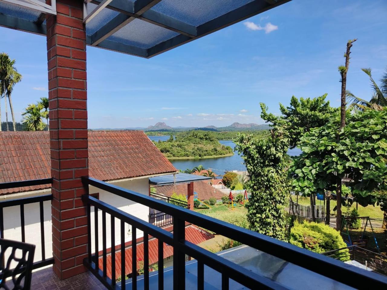 מלון וואיאנאד Karapuzha Water Scapes מראה חיצוני תמונה